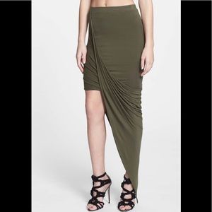 Dirty Balerina Asymmetrical skirt